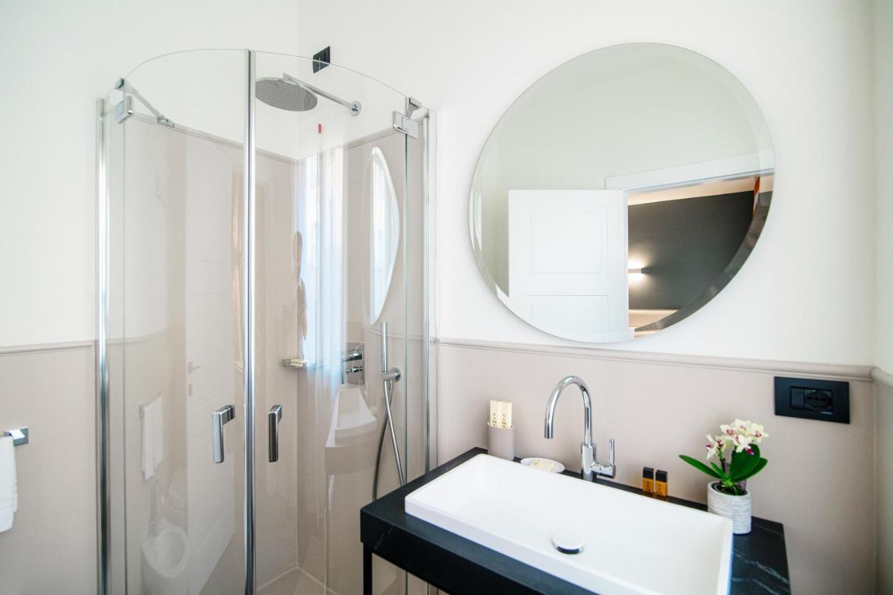 In Centro Luxury Rooms Como Eksteriør bilde
