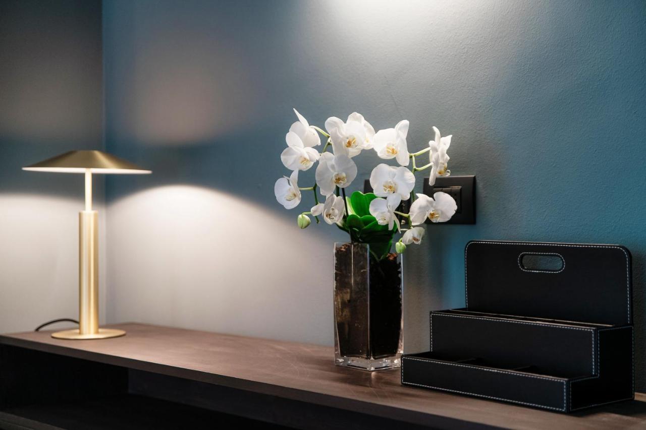 In Centro Luxury Rooms Como Eksteriør bilde